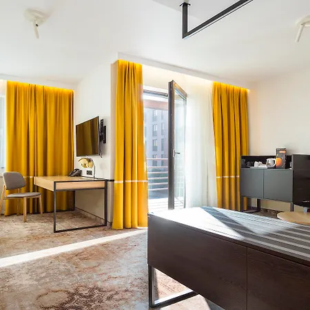 Qubus 4* Krakow