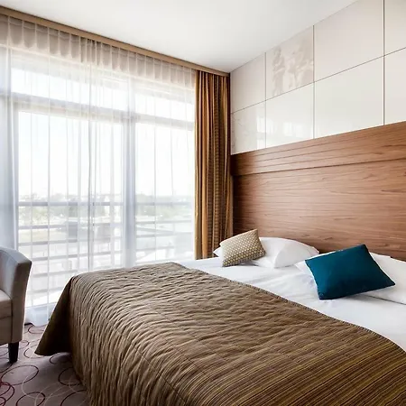Qubus Hotel 4*