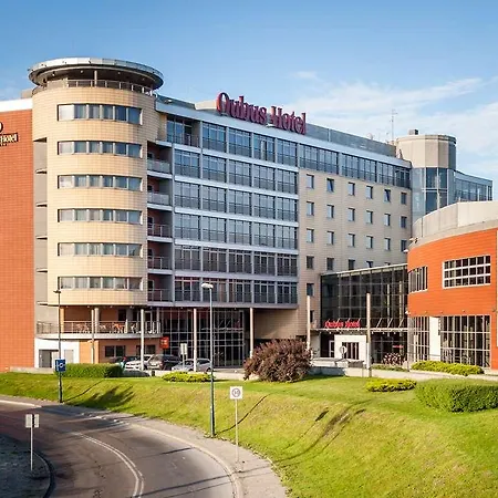Hotell Qubus 4*
