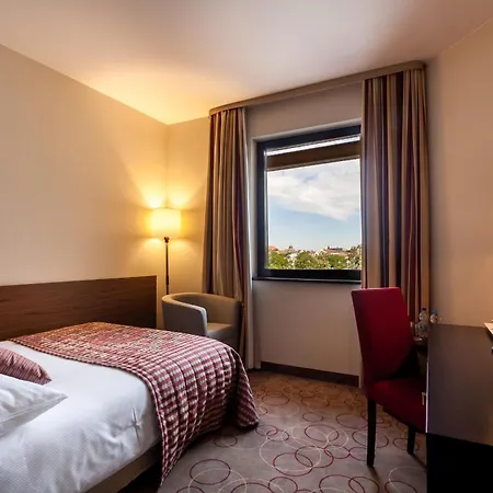Hotel Qubus