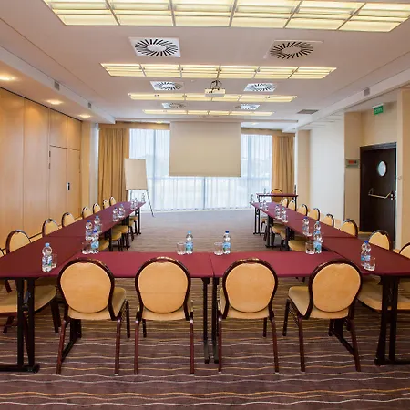 Hotel Qubus