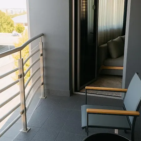 キューバス 4*