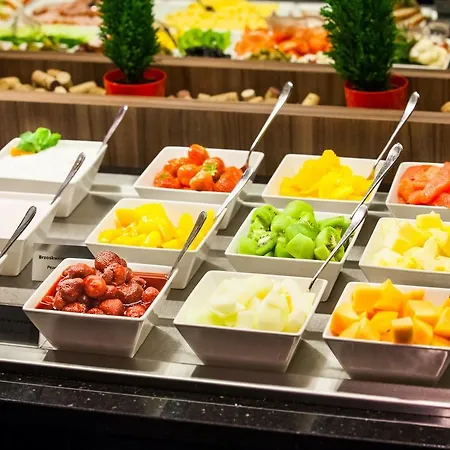 Qubus Отель Краков