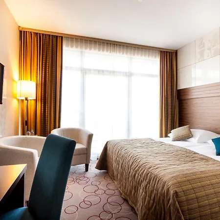 Qubus Hotel