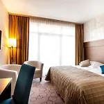 Qubus Hotel